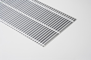 Решетка Gekon UNC W22.0 L759.0 RAL9016