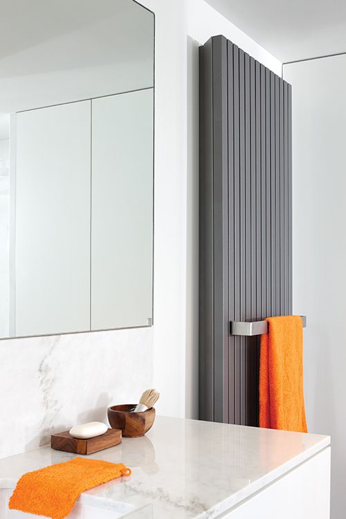 Радиатор дизайн-серии Jaga Tetra Wall H180 L41, цвет 333